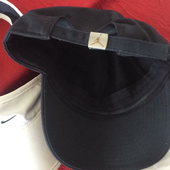 Women's hat 3 pcs final price - Picture 7 of 8